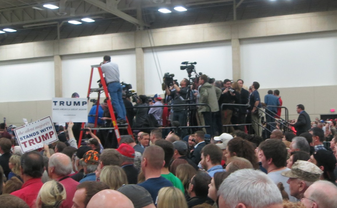 Trump Rally Ky Official DONALD TRUMP thread - Page 118 - AR15.COM